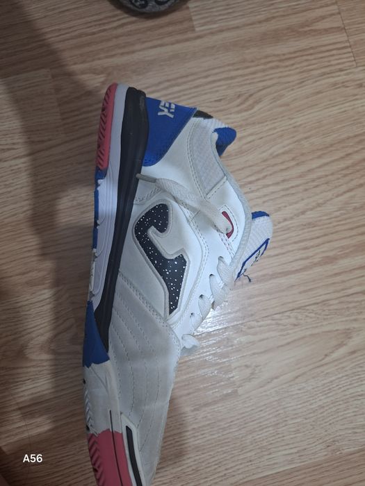 Футзалки стади маленький