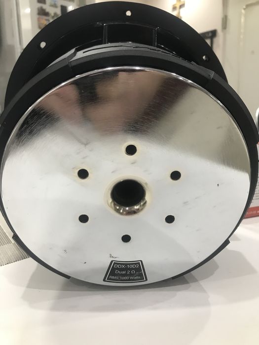 2 başi , 2 inalte , amplificor + cabluri import SUA , Marca Skar