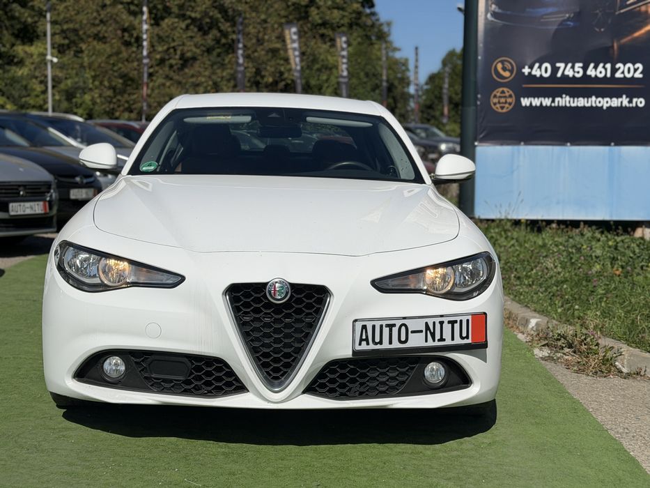 ALFA ROMEO Giulia 2018 — imagine 2