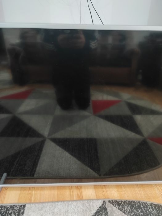 Vând televizoare Philips