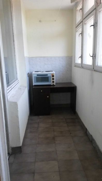 Едностаен апартамент в Банишора