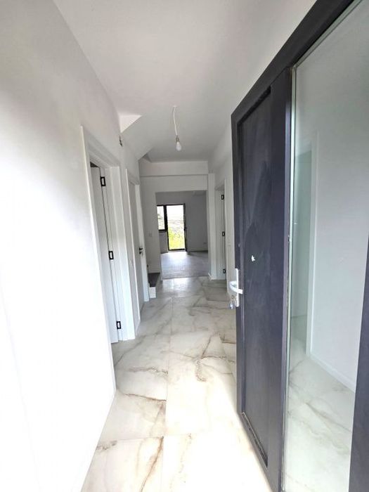 Casa de Vanzare/P+1+M/Bragadiru-Cartierul Independentei