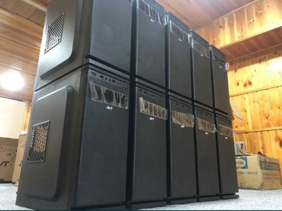 10dona Kompyuter klub uchun tayyor yeg'ilgan