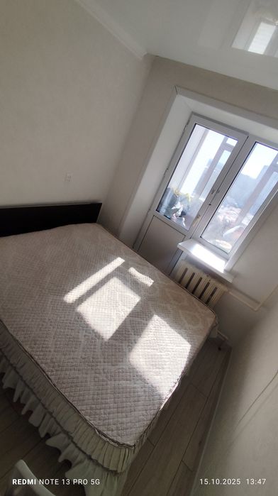 Продаю кровать с матрасом