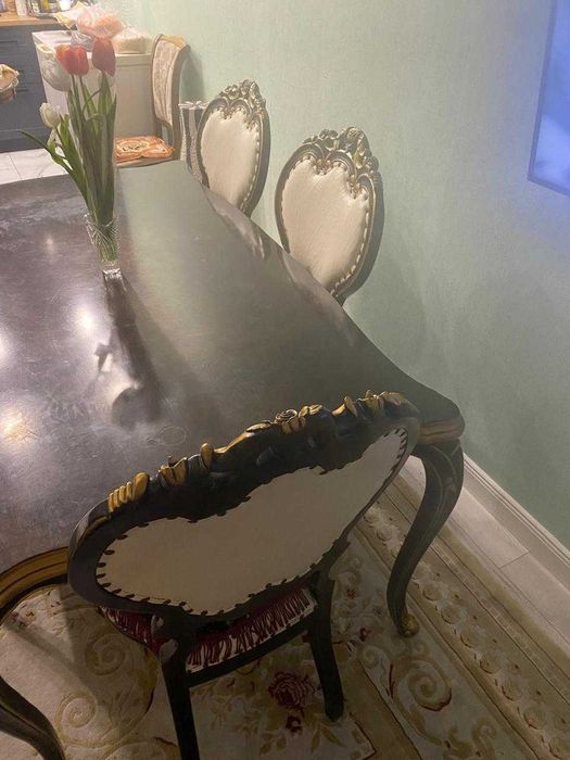 стол со  стульями