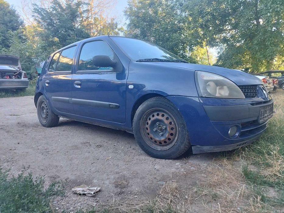 Renault clio mk2 facelift 1.5dci на части