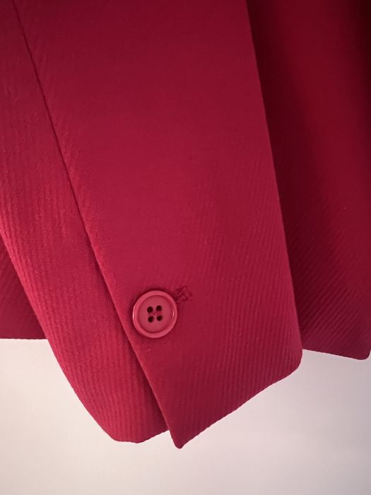 Цикламено сако Sisley