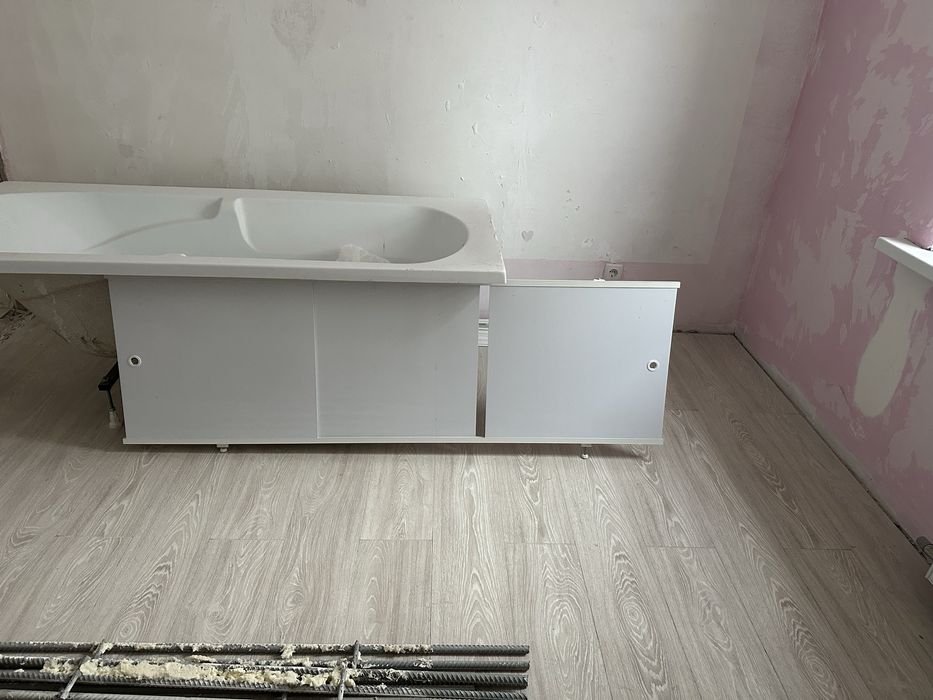 Акриловая ванна б/у