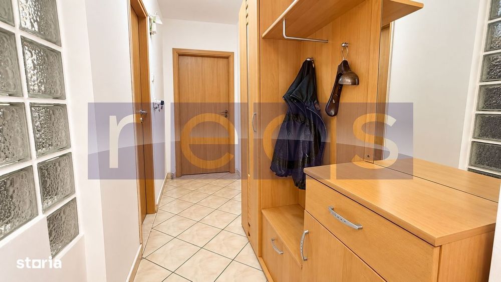 De Vanzare  2 Camere | Decomandat | 53 Mp | Metrou Lujerului | An 1980