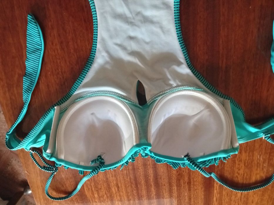 Продам женский купальник 48 размера