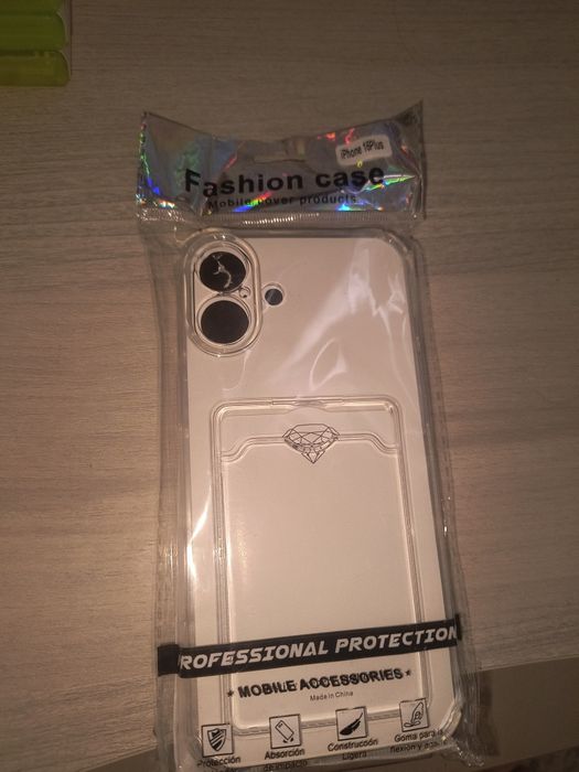 Husă Transparentă cu Suport Card, iPhone 16Plus