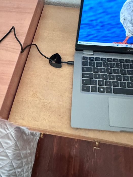 Dell Latitude 5320 - full touch screen, 32GB RAM, i7 pro