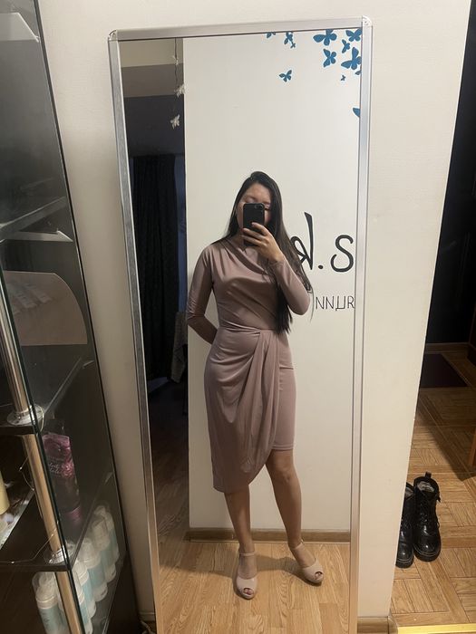 Продам платье