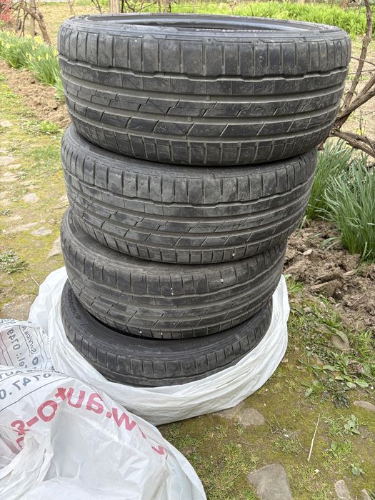 Anvelope Vara Hankook 205/45 R17