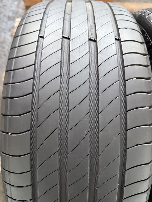 # Jante aluminiu concave BMW echipate cu anvelope Michelin 225/45 17