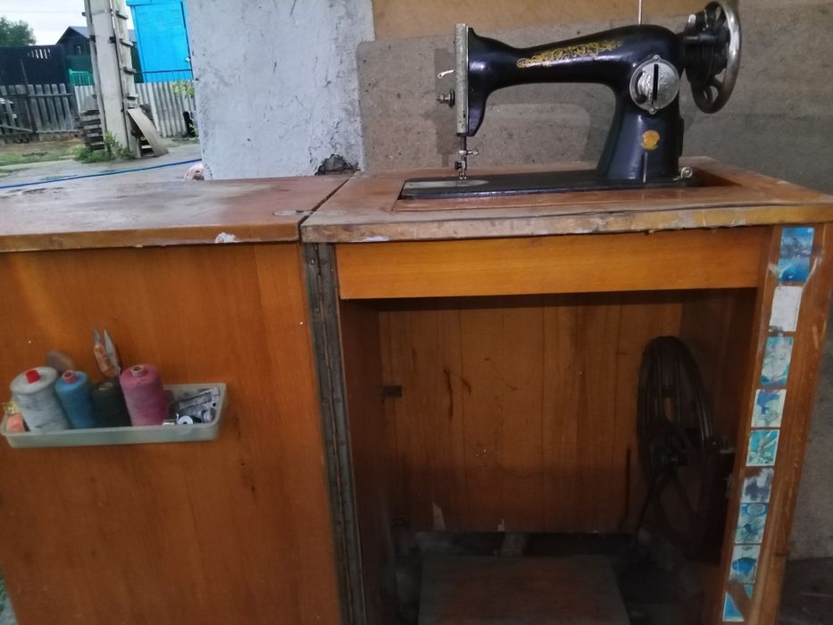 Продам швейные машинки