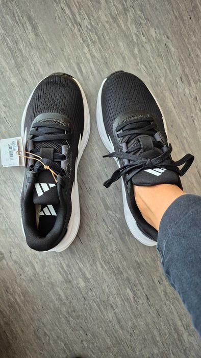 Adidas Questar 3 – дамски, нови с кутия 38, 23.5см цена 99лв