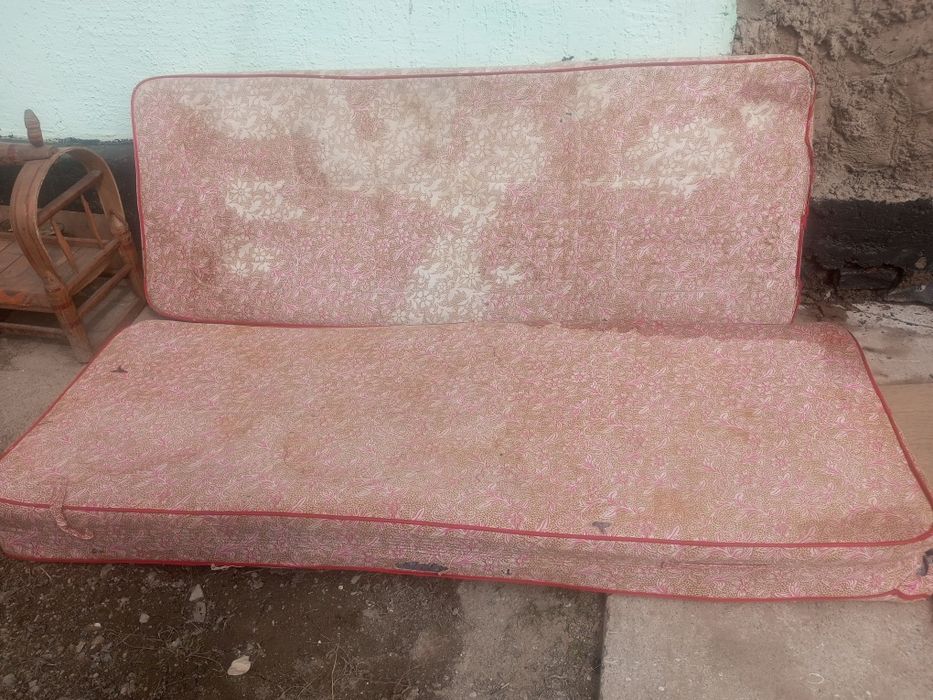 Отдам бесплатно матрас