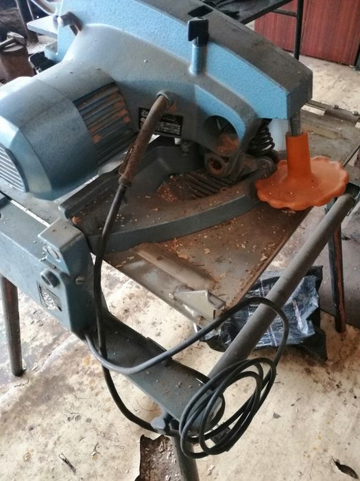 Пендула elu dewalt