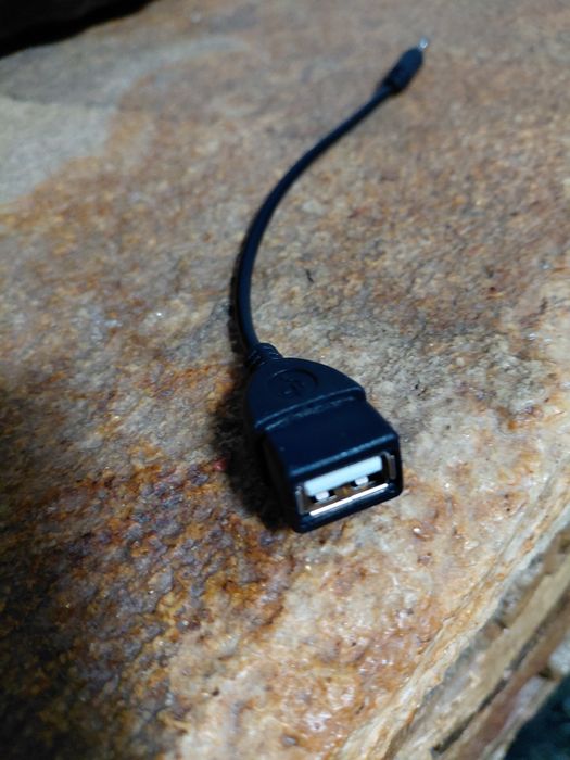 USB преходник . .