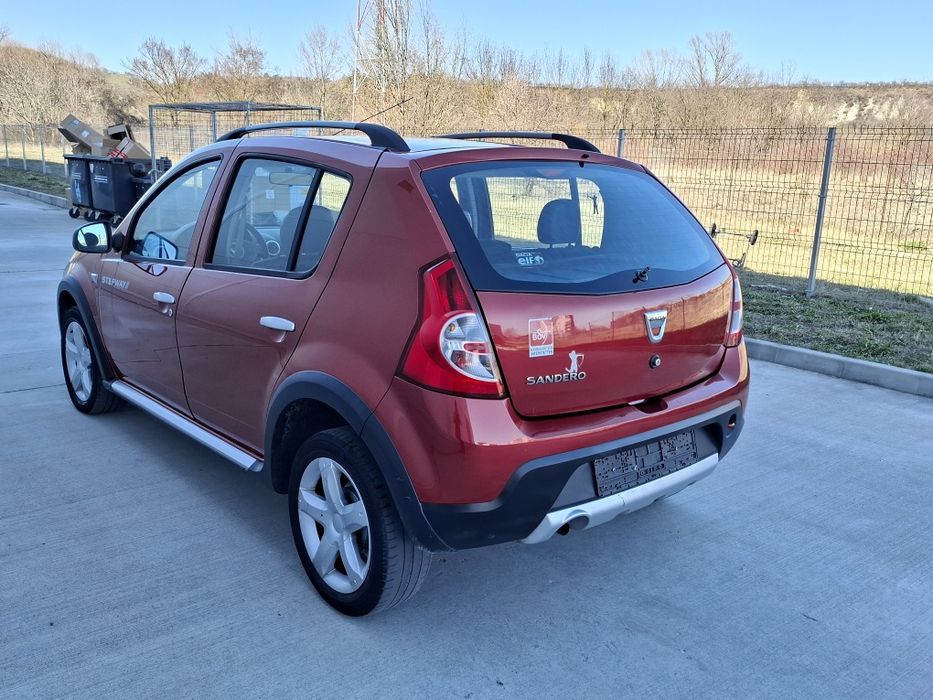 DACIA Sandero Stepway 2012 — imagine 4