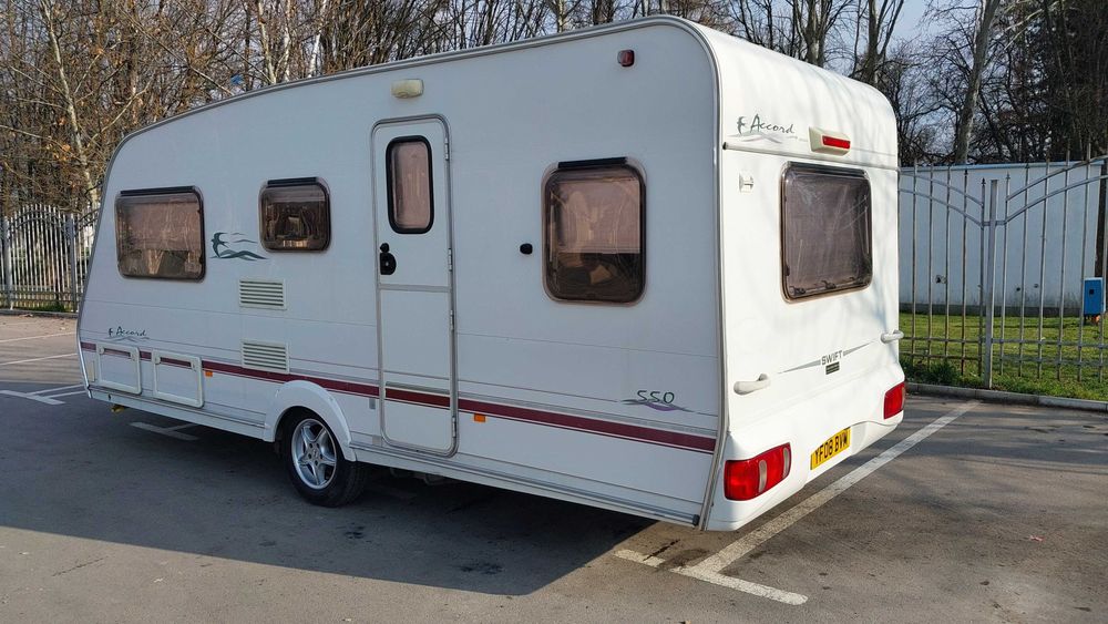 Swift Accord 550 2004