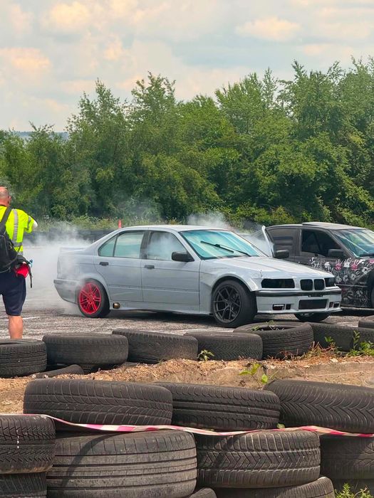 Bmw e36 320 drift car