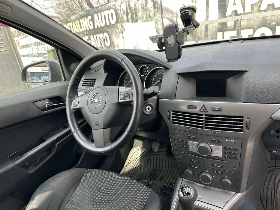 Opel Astra H 1.6 benzina – 162.500 km reali – ITP valabil – preț mic