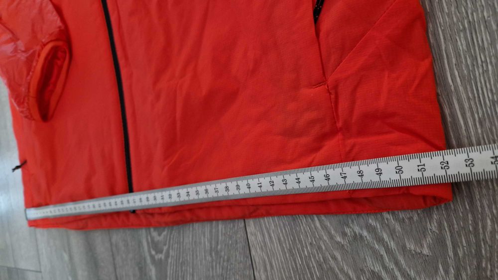 Geaca Mountain Hardwear M hiking salomon dynafit mammut salomon salewa