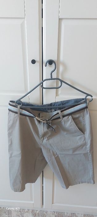 Pantaloni 3 sferturi