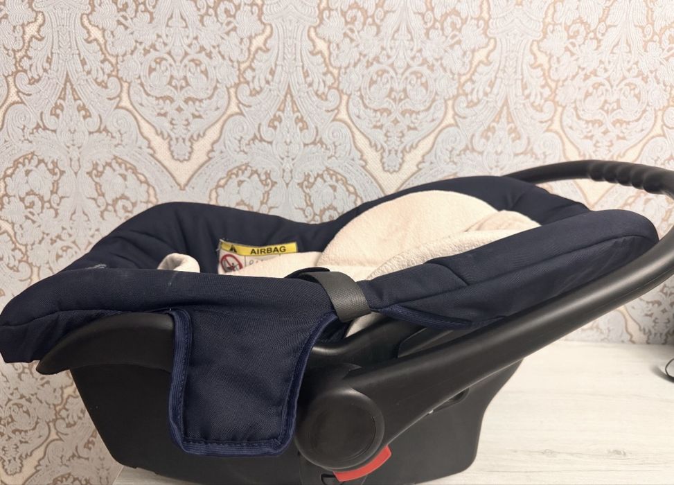 Продам Детское Автокресло
