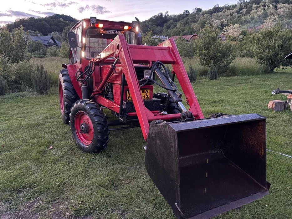 TRACTOR U445DTC + încărcător frontal + troliu