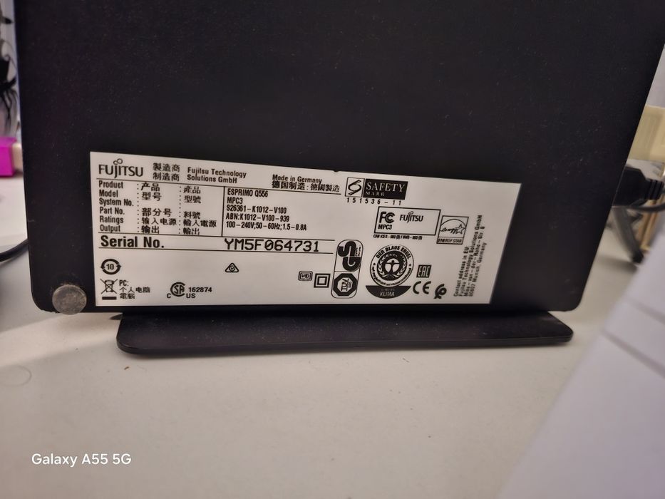 Vând PC Fujitsu complet