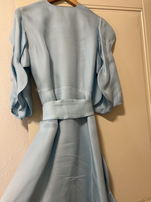 Продам платье Malli