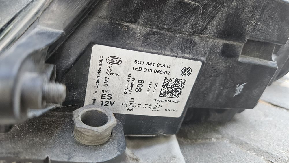 HELLA Ляв и Десен фар за  Фолксваген Голф 7/Volkswagen Golf 7