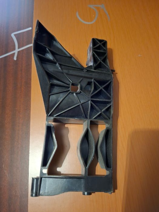 Държач скоба Ауди А6