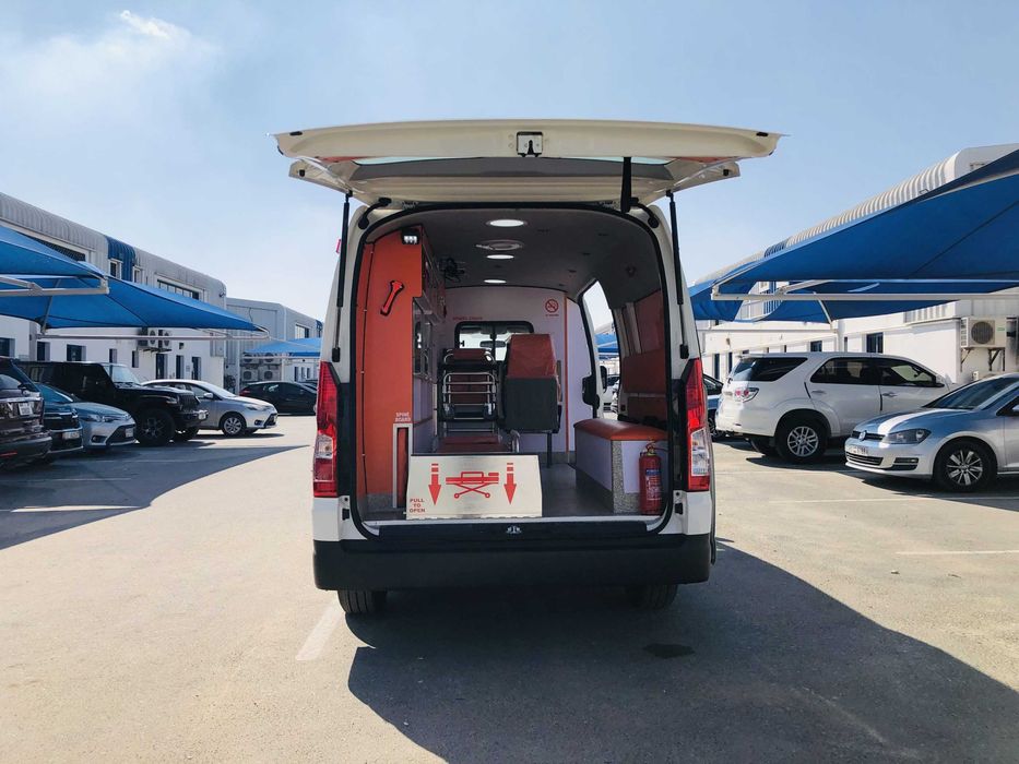 Toyota Hiace Ambulance машина скорой помощи. На заказ