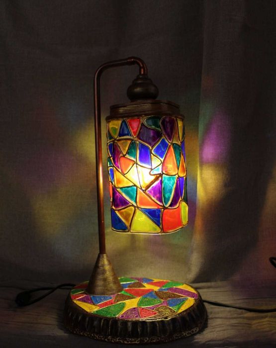 Настолна лампа "Калейдоскоп" стил "Тифани"