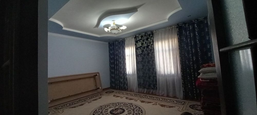 ZUDLIK bilan. Hovli sotiladi. Qibray markazida kelishiladi