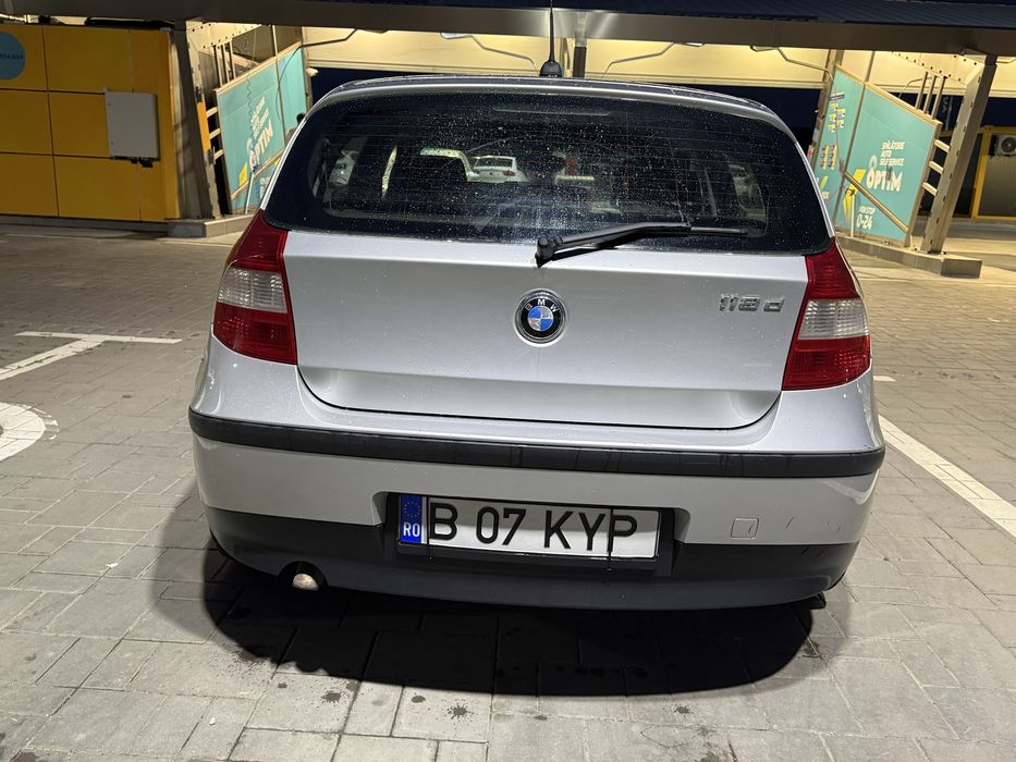 Bmw E87 118.    Nu fac schimburi