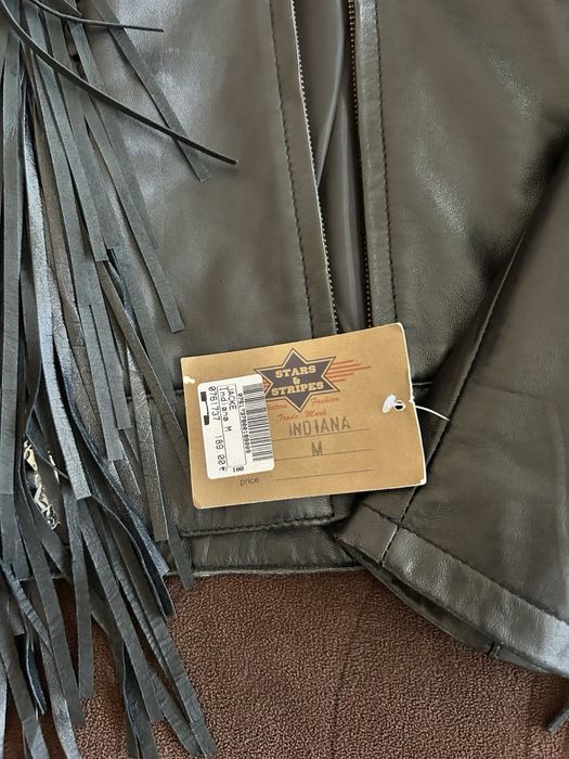 Дамско кожено яке. Ново ! 100% Естествена кожа ! Размер  М.