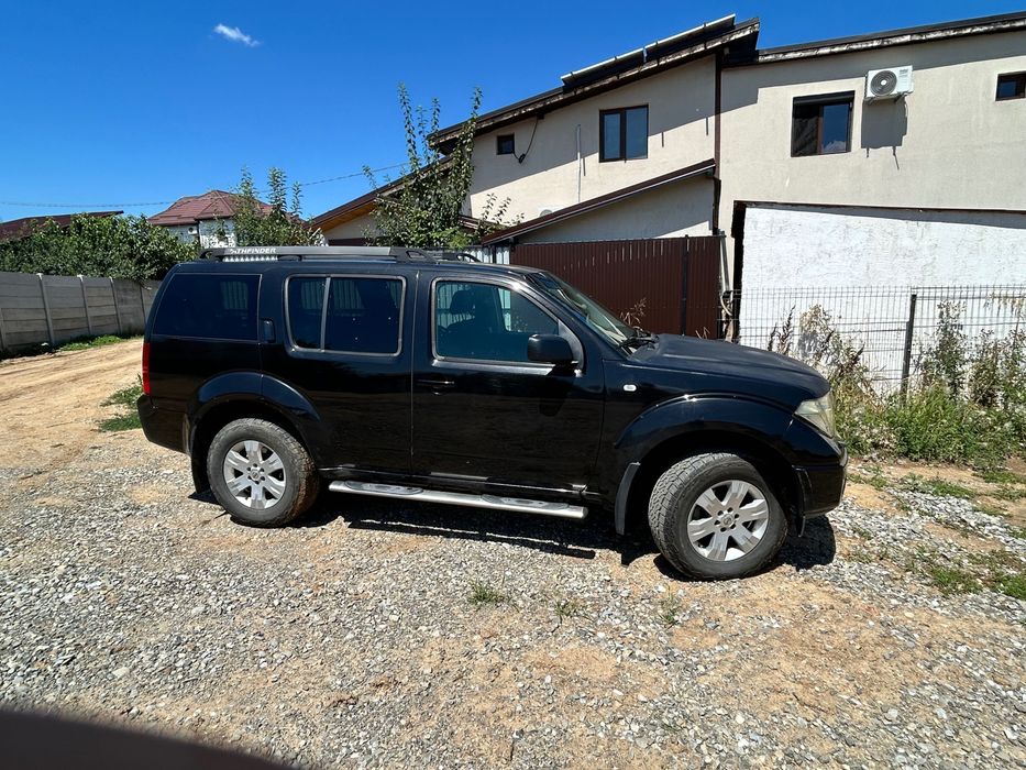 Nissan Pathfinder 2006 diesel, 3.372 € — imagine 1