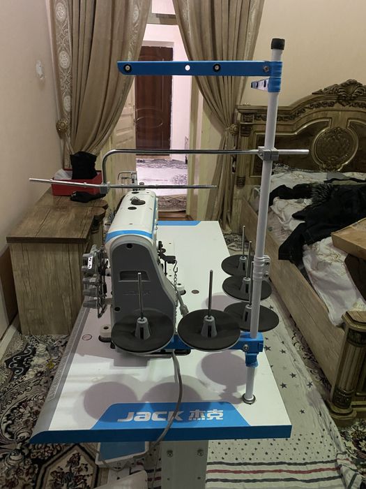 yangi rashma tikuv mashina sotladi