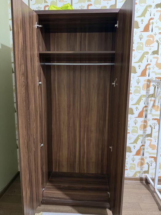 Продается шкаф в отличном состоянии