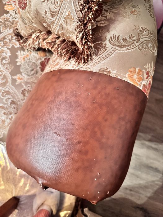 Комплект мягкой мебели с журнальным столиком для зала, гостиной