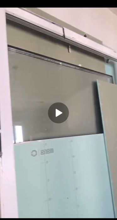 Дверь окно от балкона