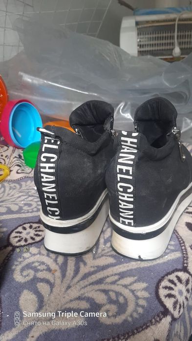 кроссовки   новые  женские