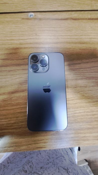 Iphone 13 pro yaxshi holatda