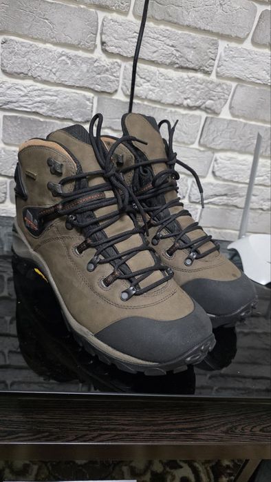 Оригинальные ботинки Merrell