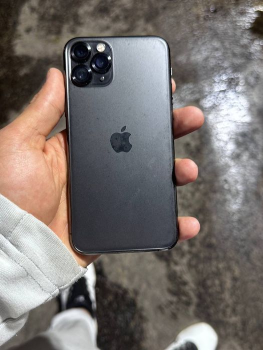 Iphone 11 pro 180$ bolishi